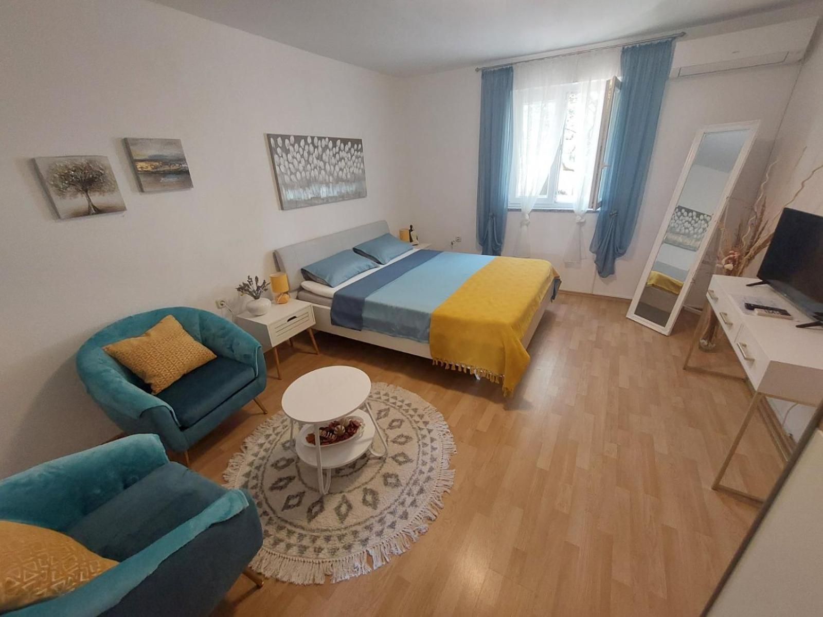 Apartmani Anica ริซิกา ภายนอก รูปภาพ
