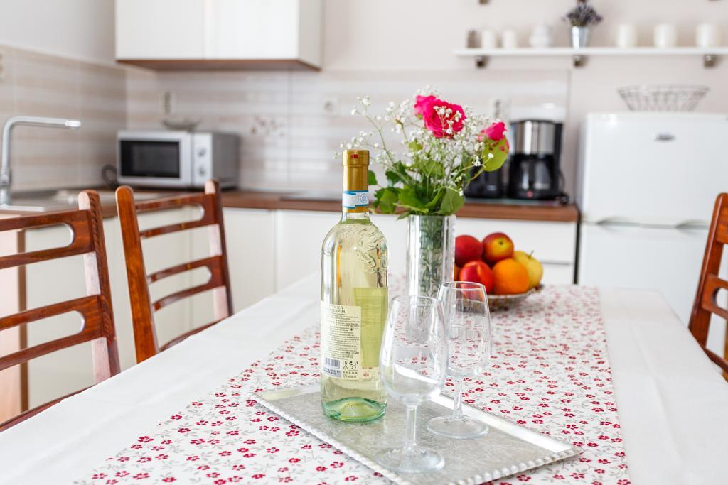 Apartmani Anica ริซิกา ภายนอก รูปภาพ